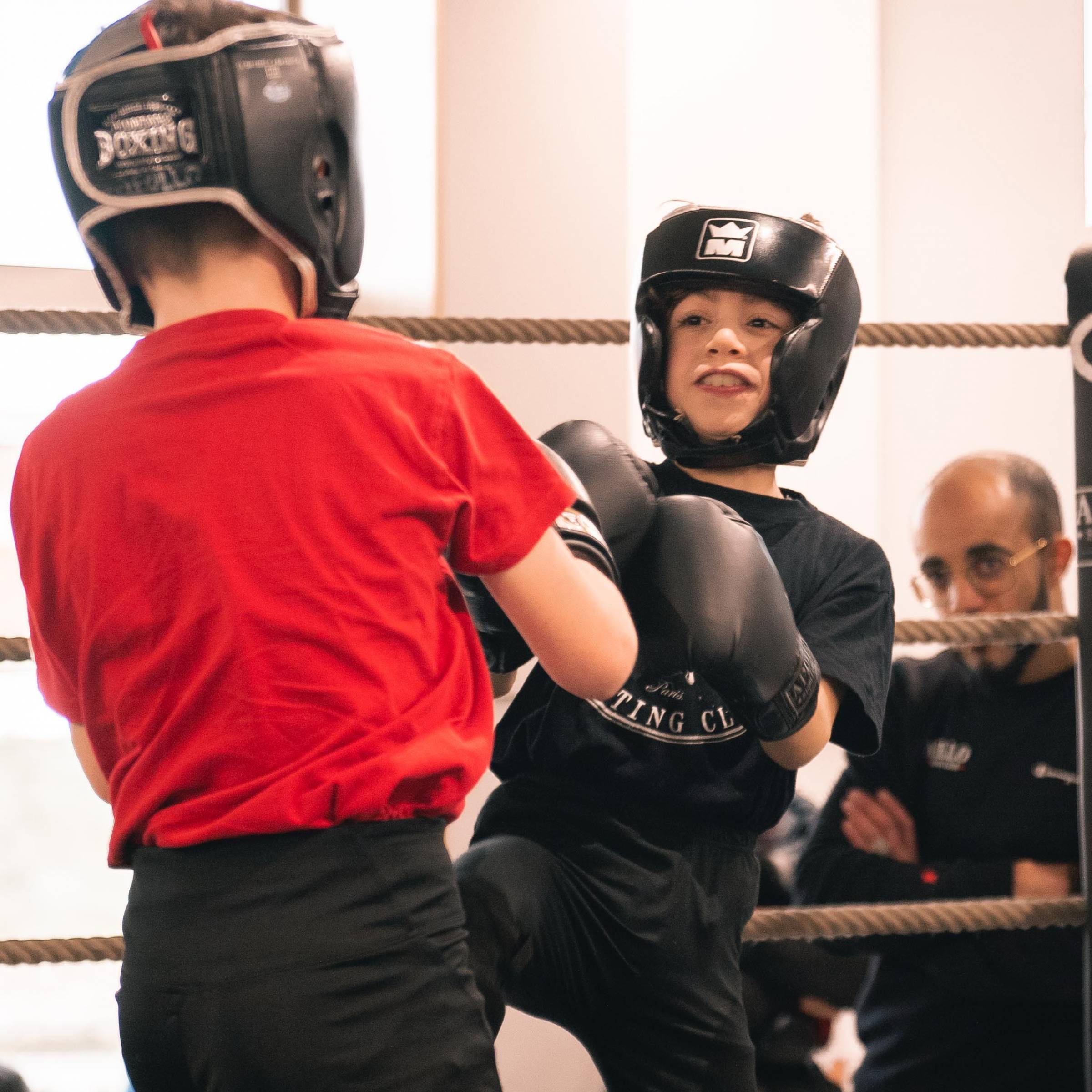 Cours de boxe pour enfants Paris - Île-de-France - France - Apollo Sporting  Club