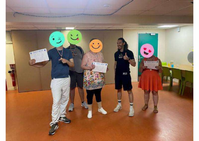 Zumba, Boxe et Gym douce pour les Résidents Autistes de l'E.A.M. Le Cèdre Bleu à Chaville