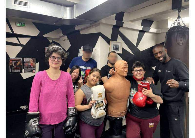 Les bienfaits de la boxe à Paris 17 Etoile comme activité de soutien avec l'E.S.A.T. Levallois