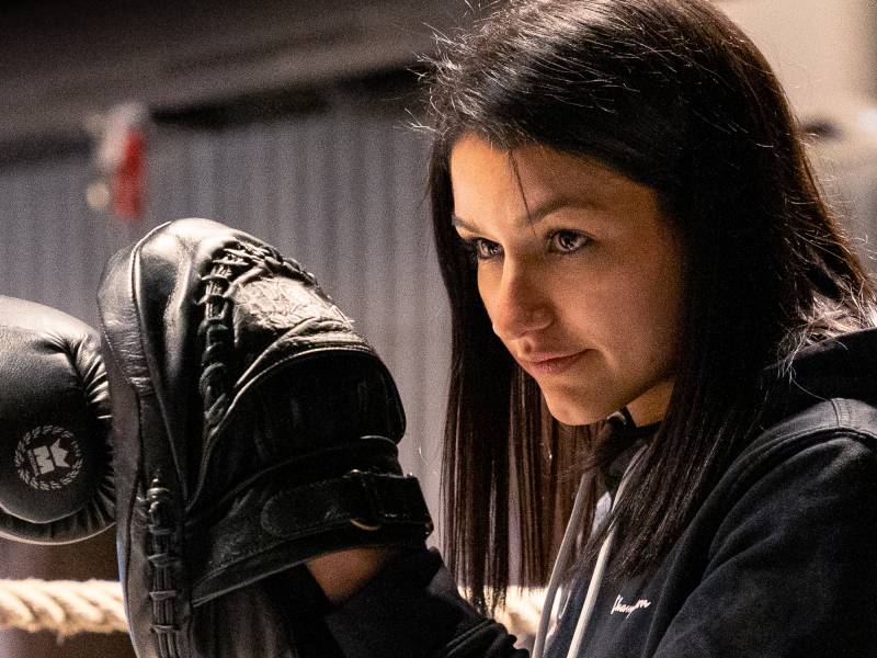 Faites nos cours de boxe pour femme pour la pratique de l'auto-défense