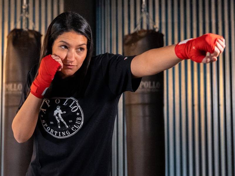 Où pratiquer la boxe, le MMA, le yoga et le fitness dans une salle moderne à Boulogne-Billancourt proche du Pont de Sèvres
