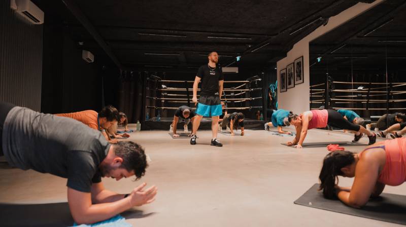 Bien se préparer à commencer le fitness à Paris La Défense