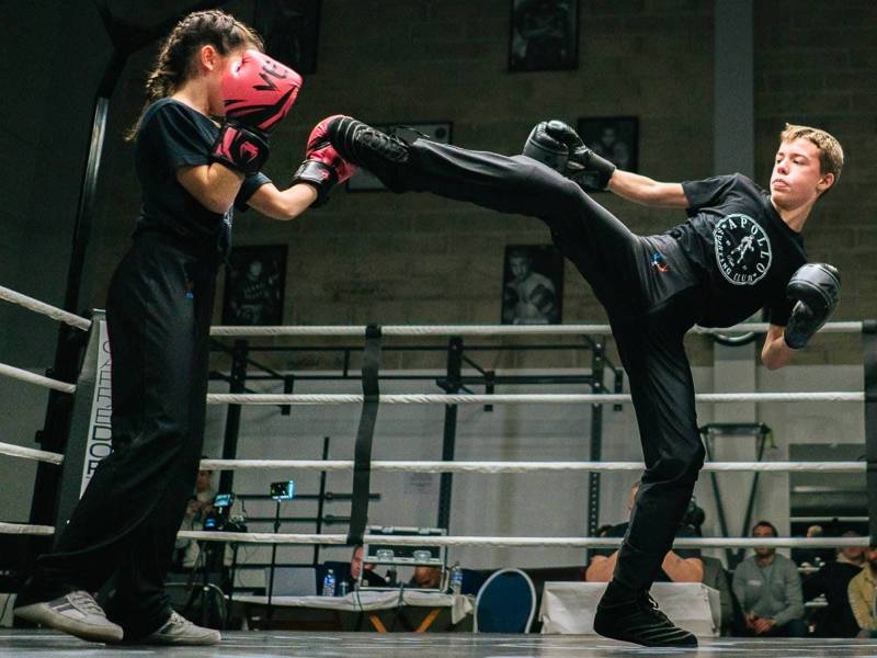 Des cours de boxe accessibles pour les 16-17 ans à Paris 11, Parmentier chez Apollo Sporting Club