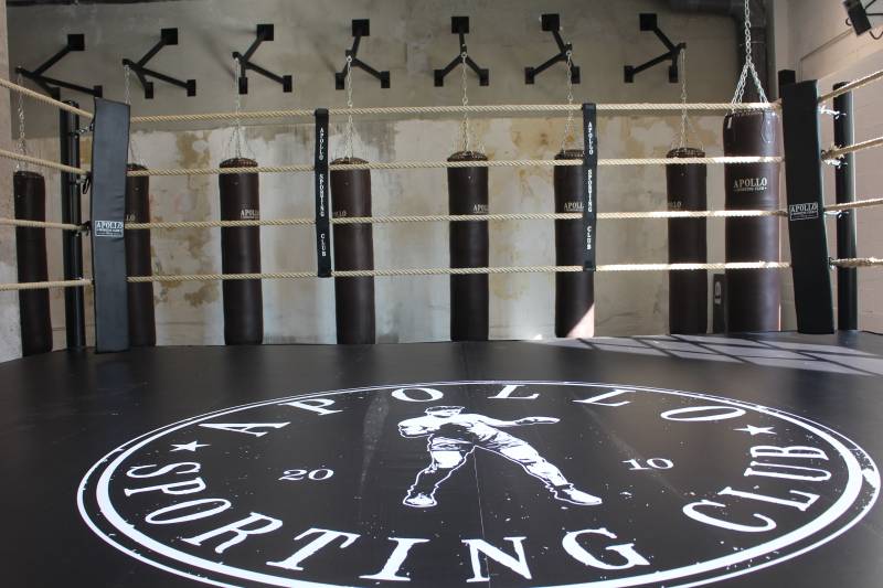 Où pratiquer la boxe et le MMA dans une salle spécialisée à Boulogne-Billancourt avec coaching personnalisé