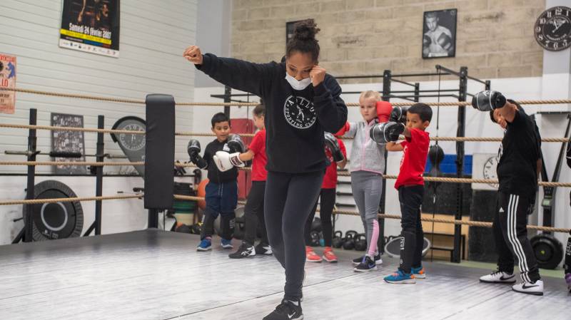 Les cours de boxe pour enfant et adolescent de 16 et 17 ans