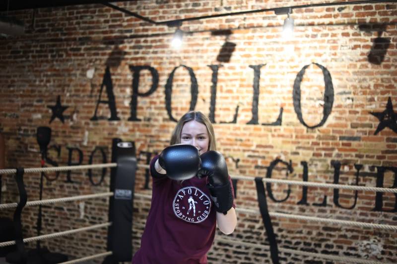 Rentrée boxe féminine en plein cœur de Courbevoie‑La Défense : sécurité, bienveillance et empowerment pour femmes